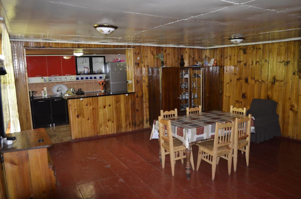 Maia'S Guesthouse Chvabiani ภายนอก รูปภาพ