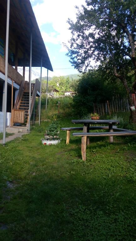 Maia'S Guesthouse Chvabiani ภายนอก รูปภาพ